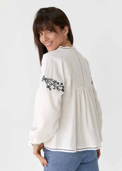 Вышитая блуза женская Дияна