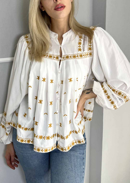 Женская вышиванка белая Зореслава