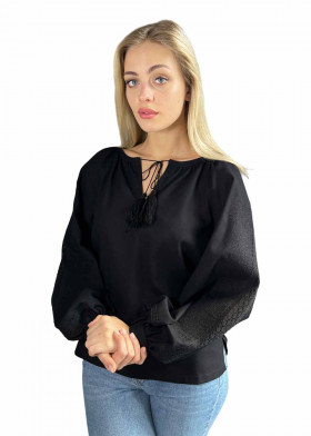 Женская вышиванка чёрная Никс