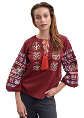 Женская вышиванка Мальва бордо