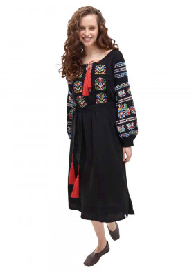 Вышитое платье чёрное Подолянка