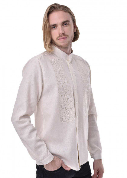 Вышитая рубашка Сила молочная