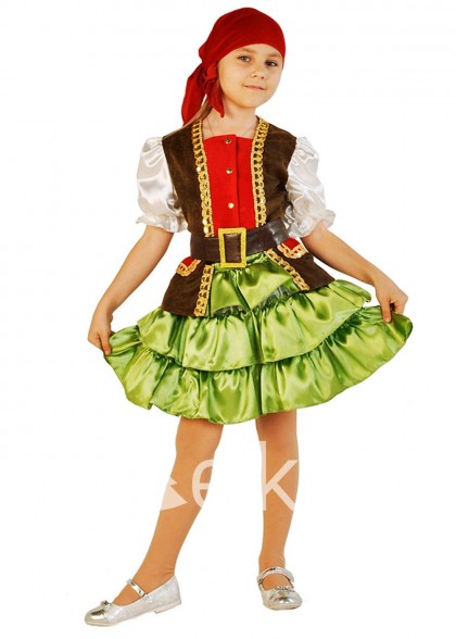 Rogue pirate costume for girl