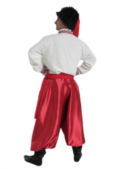 Класичний національний костюм