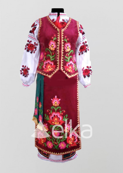 Український костюм жіночий