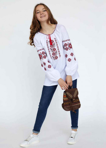 Embroidered shirt for girls Ustina