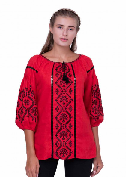 Женская вышиванка Леда красная