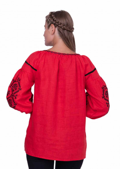 Женская вышиванка Леда красная