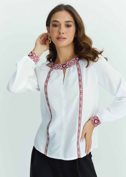 Embroidered shirt women's Amulet necklace