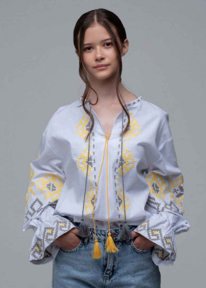 Женская вышиванка Львовская