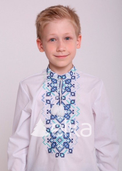 Дитяча вишиванка з візерунками
