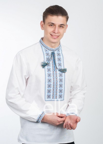 Светлая мужская вышиванка 