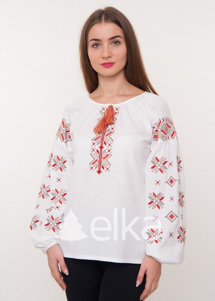 Вышиванка женская традиционная 