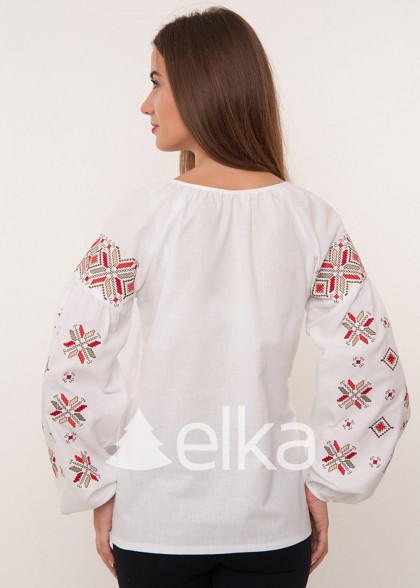 Вышиванка женская традиционная 