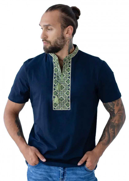 Вышитая футболка Козацкая зеленая