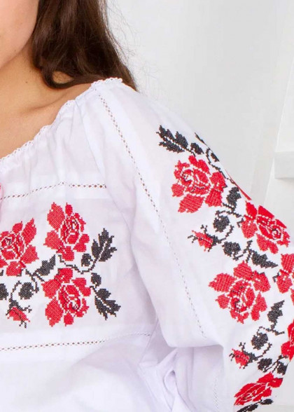 Embroidery Rose valley red