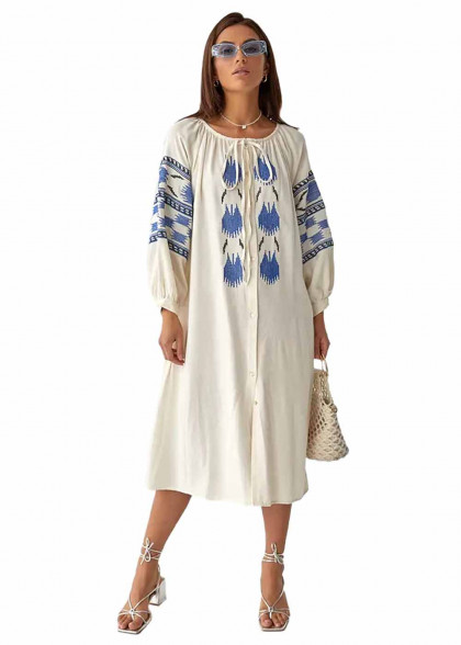 Женское вышитое платье Пава