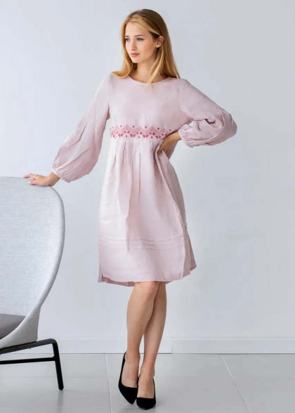 Вышитое платье Майра