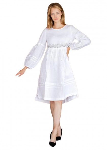 Myra's embroidered dress white