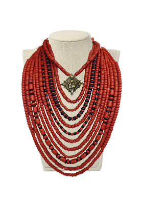 Бусы в украинском стиле