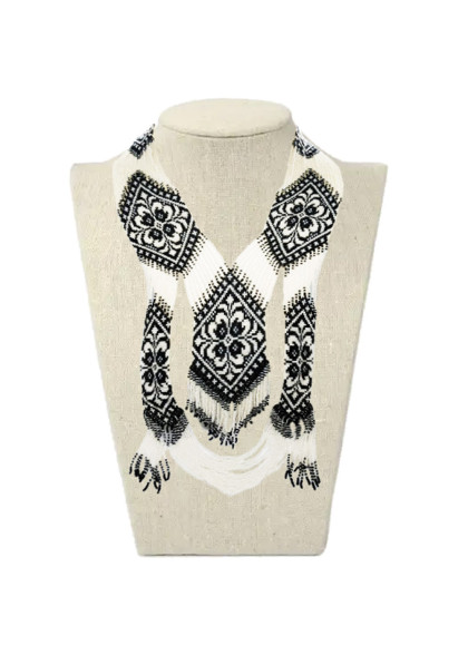 Гердан з квітковим візерунком