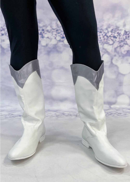 Чоботи білі