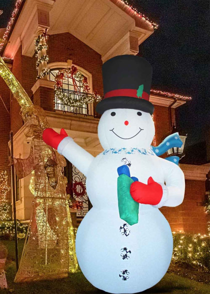 Сніговик надувний декор