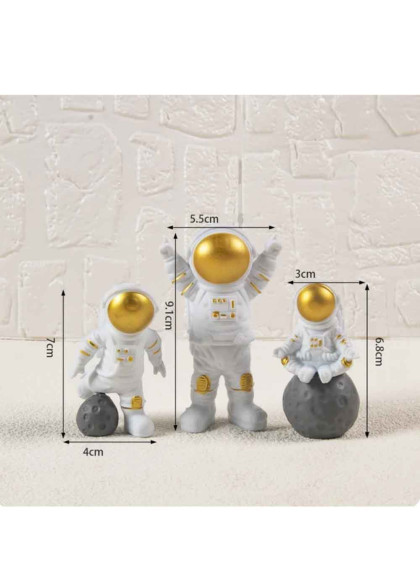 Космонавт топер на торт