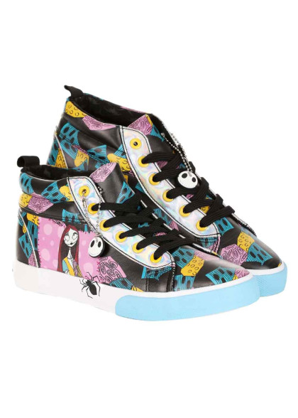 Кеди на Хелловін