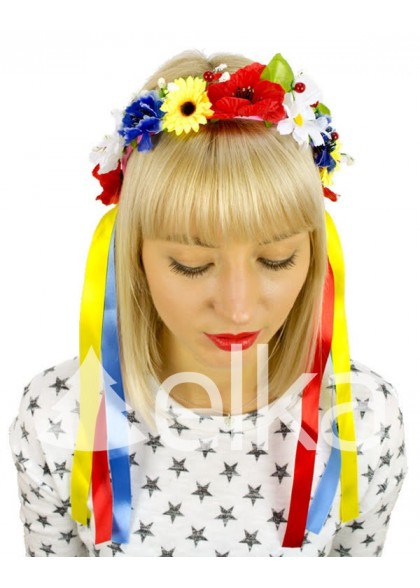 Віночок із квітів на голову